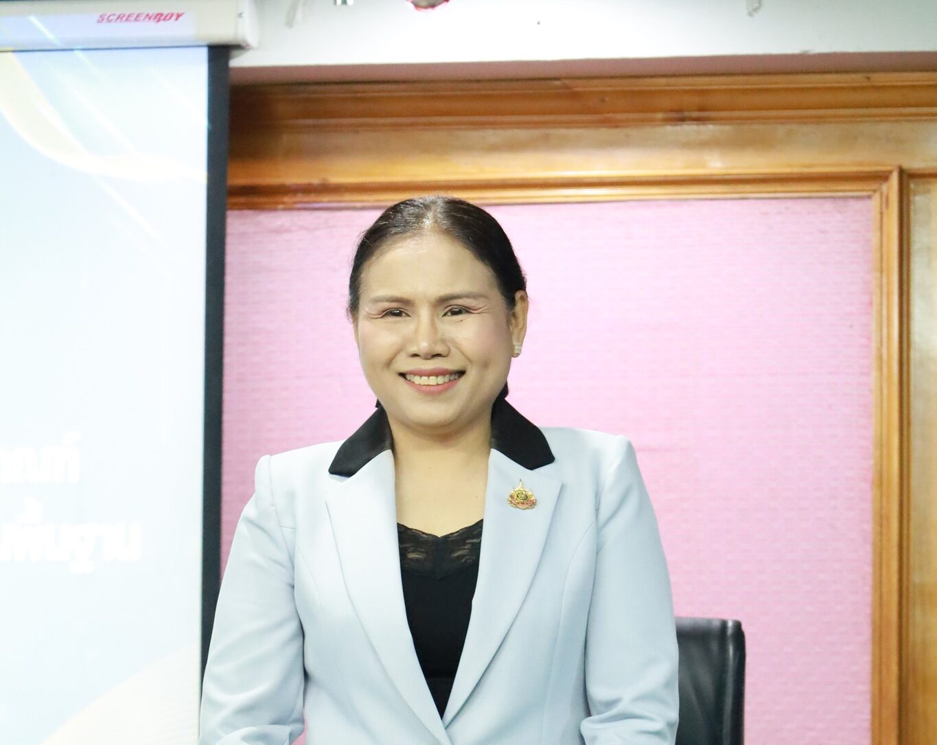 สพม.อุบลราชธานี อำนาจเจริญ เปิดอบรมเขียนรายงาน OBECQA ณ ร.ร.ลืออำนาจวิทยาคม