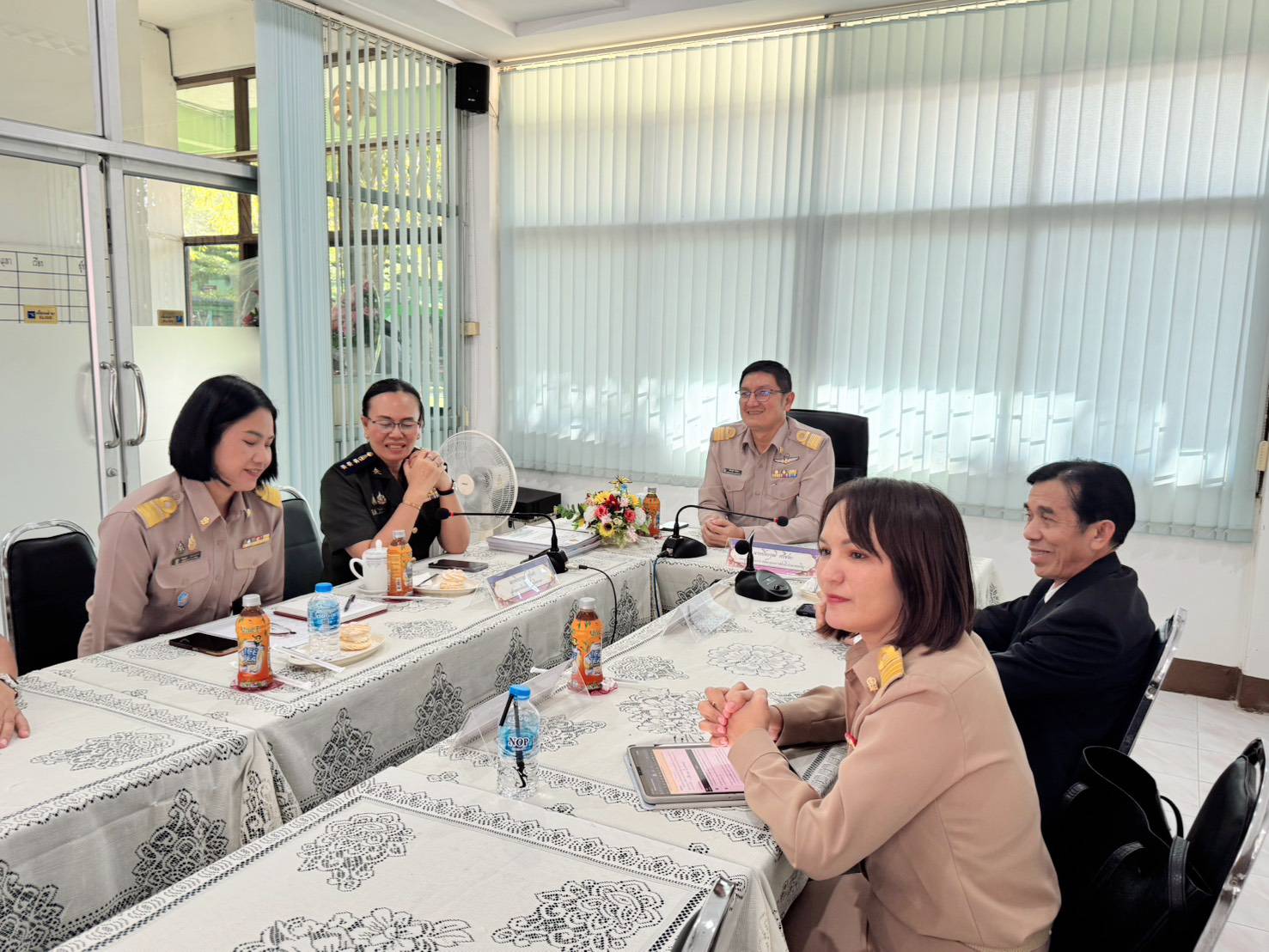 สพม.อุบลราชธานี อำนาจเจริญ ส่งคณะเป็นพี่เลี้ยงเตรียมรับการประเมิน สมศ. ณ โรงเรียนปทุมพิทยาคม